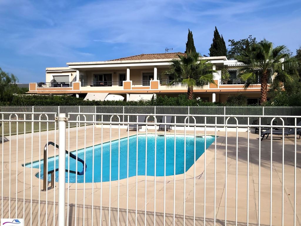 Appartement F2 MANDELIEU LA NAPOULE 289000€ L'Agence du Sud-Est Appartement F2 MANDELIEU LA NAPOULE 289000€ L'Agence du Sud-Est