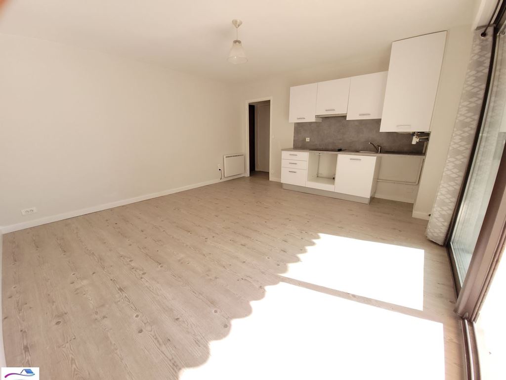 Appartement F1 MANDELIEU LA NAPOULE 159000€ L'Agence du Sud-Est Appartement F1 MANDELIEU LA NAPOULE 159000€ L'Agence du Sud-Est