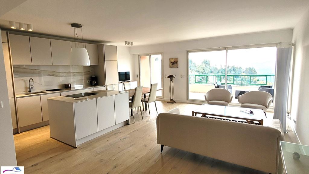 Appartement F4 MANDELIEU LA NAPOULE 995000€ L'Agence du Sud-Est