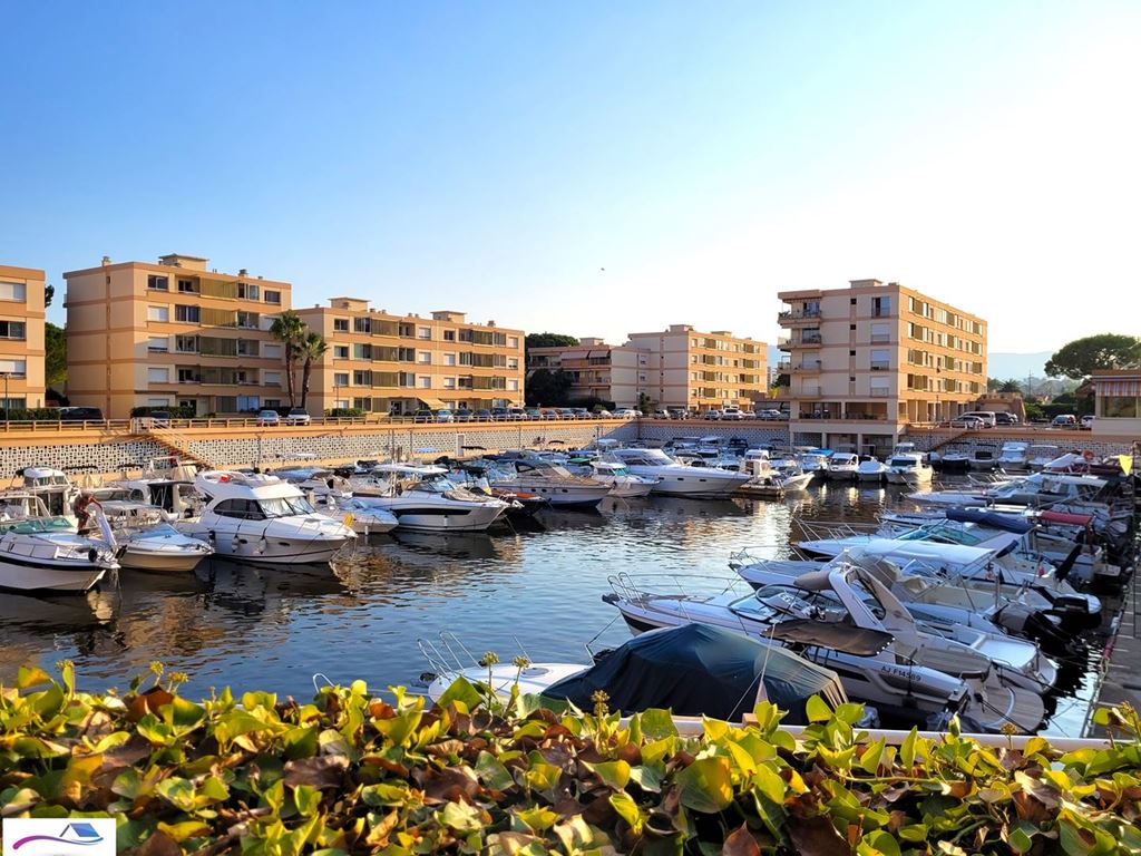 Appartement F3 MANDELIEU LA NAPOULE 393000€ L'Agence du Sud-Est Appartement F3 MANDELIEU LA NAPOULE 393000€ L'Agence du Sud-Est