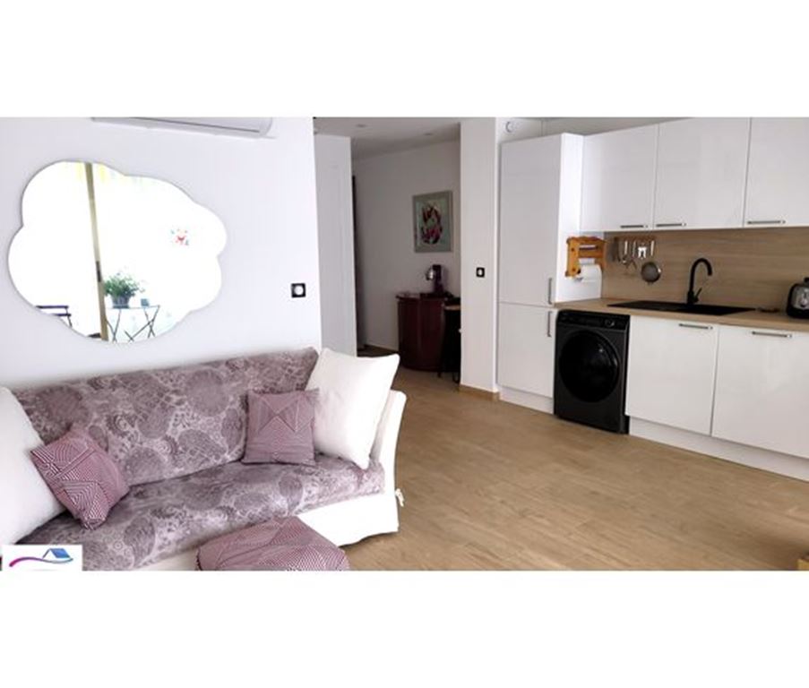 Appartement F2 MANDELIEU LA NAPOULE 226600€ L'Agence du Sud-Est Appartement F2 MANDELIEU LA NAPOULE 226600€ L'Agence du Sud-Est