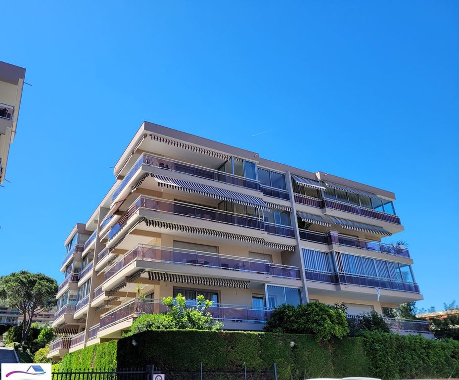 Appartement F2 MANDELIEU LA NAPOULE 345000€ L'Agence du Sud-Est